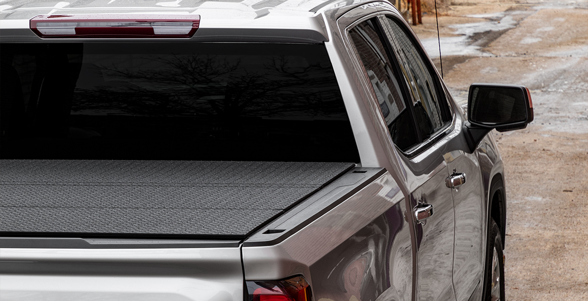 LOMAX Folding Truck Cover