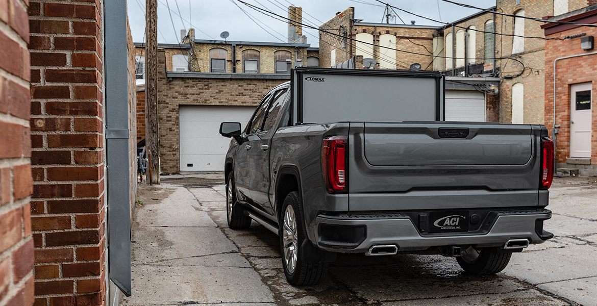 LOMAX Stance Tonneau Cover