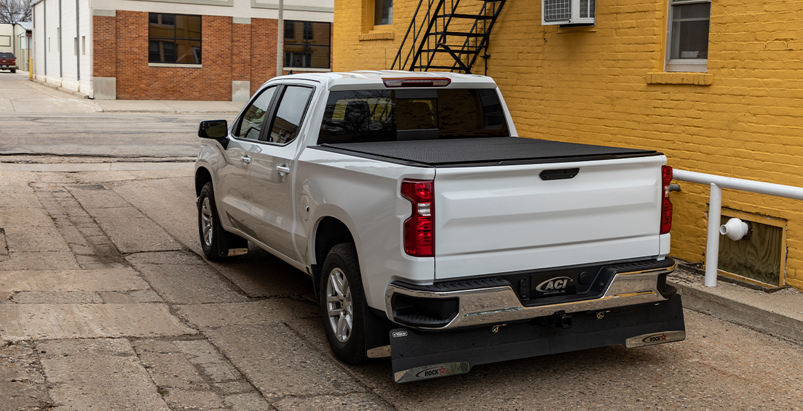 LOMAX Pro Series Tonneau Cover