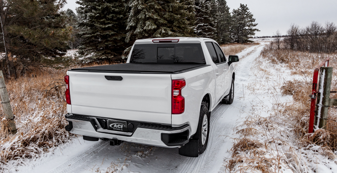 LOMAX Stance Hard Tonneau Cover